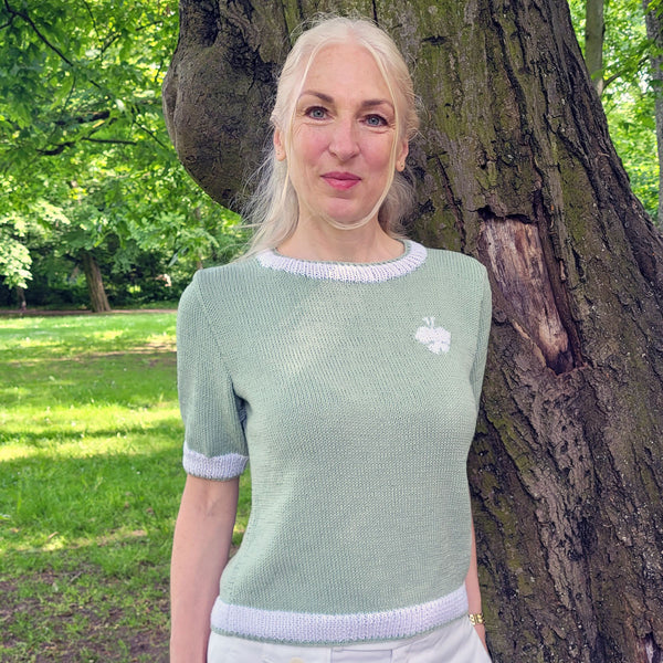Strickset „Basic T-Shirt mit Logo"